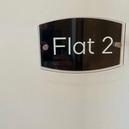 Cosy Modern Apartment Warrington Dış mekan fotoğraf