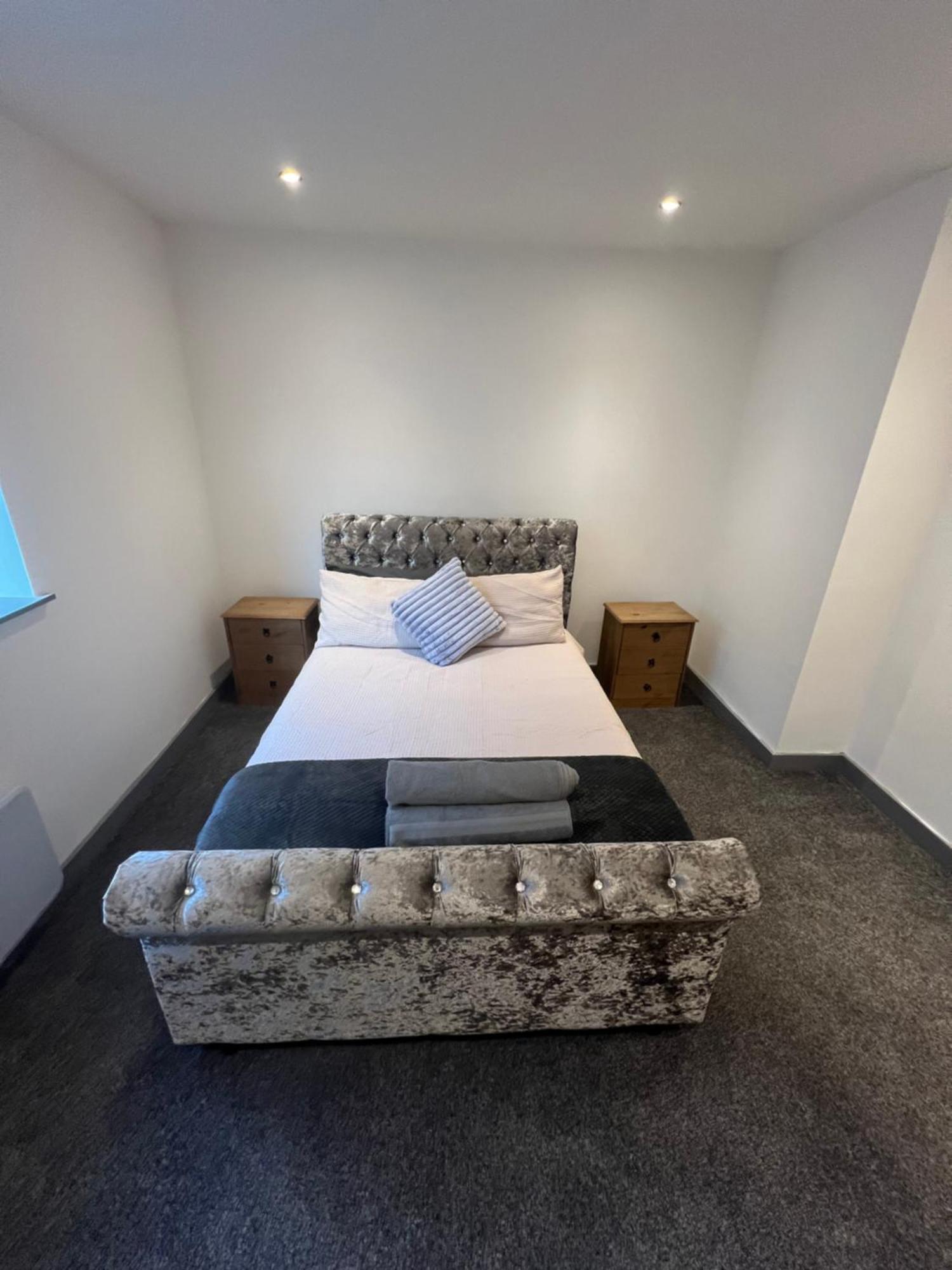 Cosy Modern Apartment Warrington Dış mekan fotoğraf