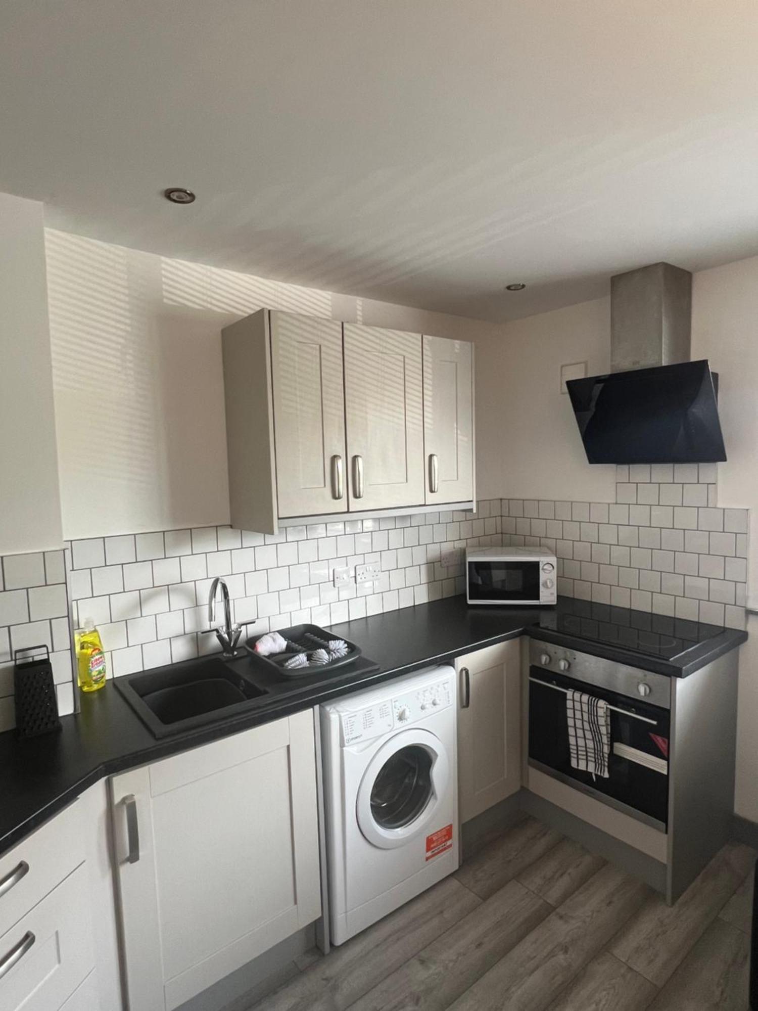 Cosy Modern Apartment Warrington Dış mekan fotoğraf