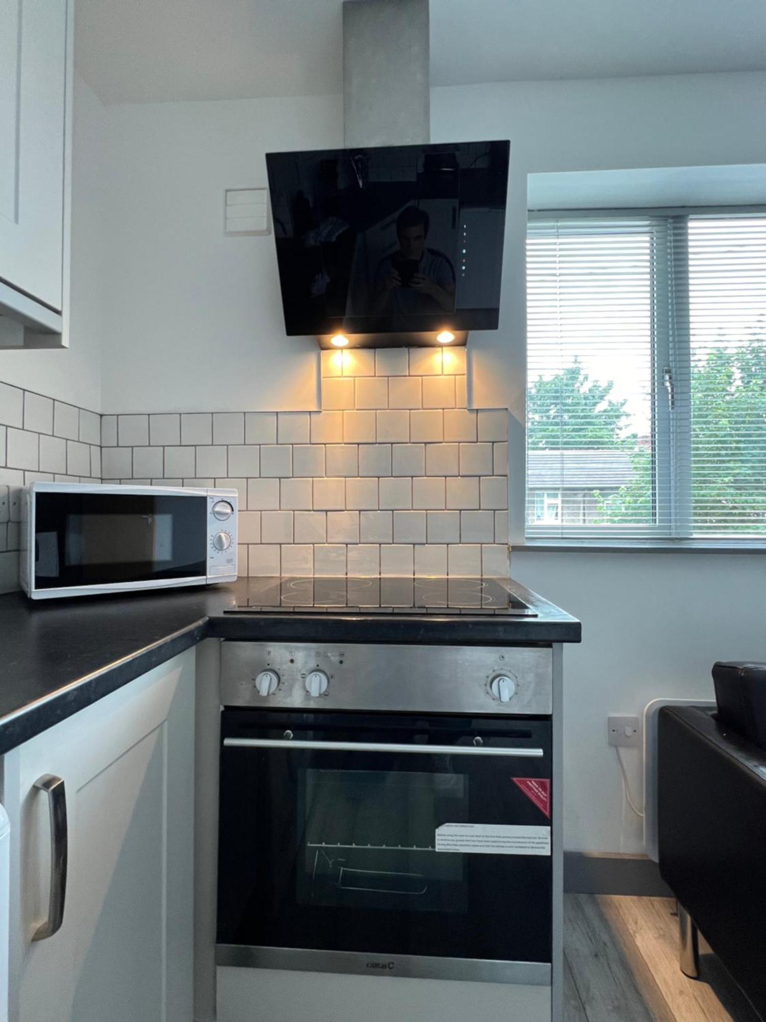 Cosy Modern Apartment Warrington Dış mekan fotoğraf